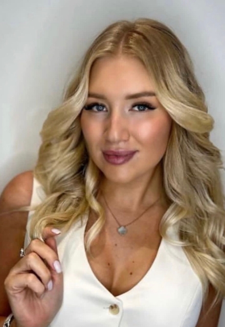 Hair Transformation – Bella Beauty